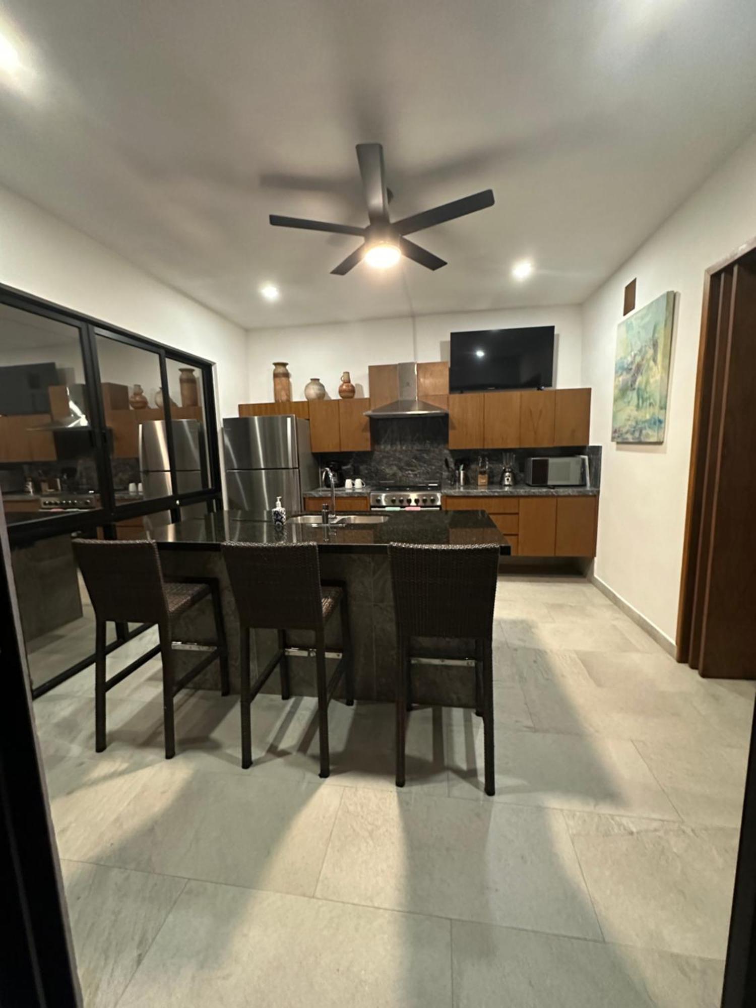 Oasis Urban Retreat Apartamento Cancún Exterior foto